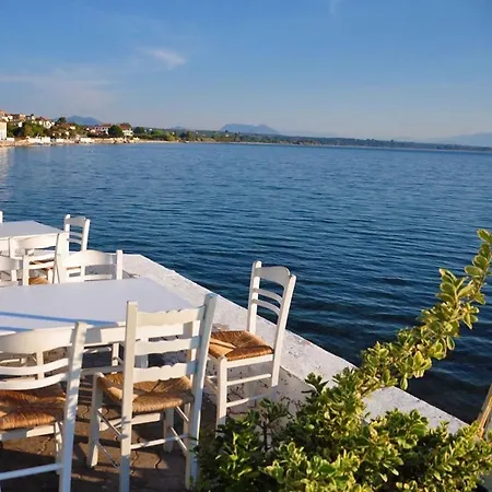 Blue Cocoon - Messinia Peloponnese- Rooftop Sea View 550 M From Next To Kalamata Koroni Costa Navarino *