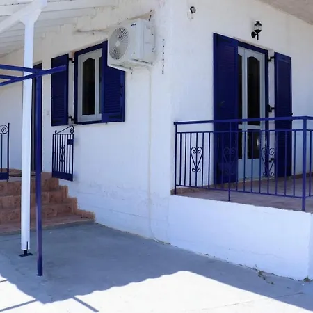 Blue Cocoon - Messinia Peloponnese- Rooftop Sea View 550 M From Next To Kalamata Koroni Costa Navarino *