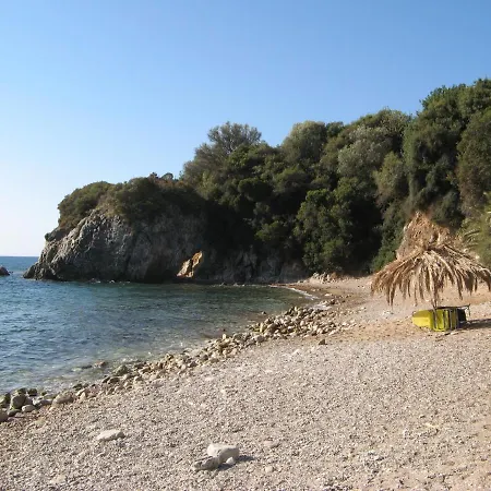 Villa Blue Cocoon - Messinia Peloponnese- Rooftop Sea View 550 M From Next To Kalamata Koroni Costa Navarino