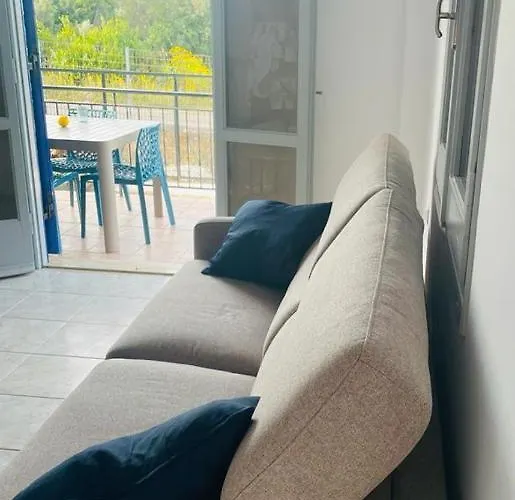 Blue Cocoon - Messinia Peloponnese- Rooftop Sea View 550 M From Next To Kalamata Koroni Costa Navarino