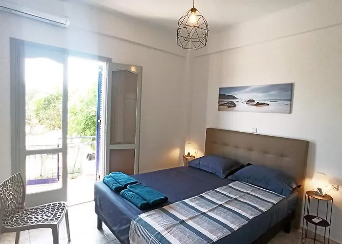 Blue Cocoon - Messinia Peloponnese- Rooftop Sea View 550 M From Next To Kalamata Koroni Costa Navarino Hráni