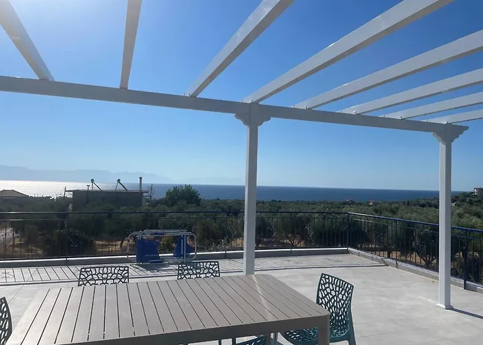 Blue Cocoon - Messinia Peloponnese- Rooftop Sea View 550 M From Next To Kalamata Koroni Costa Navarino Βίλα